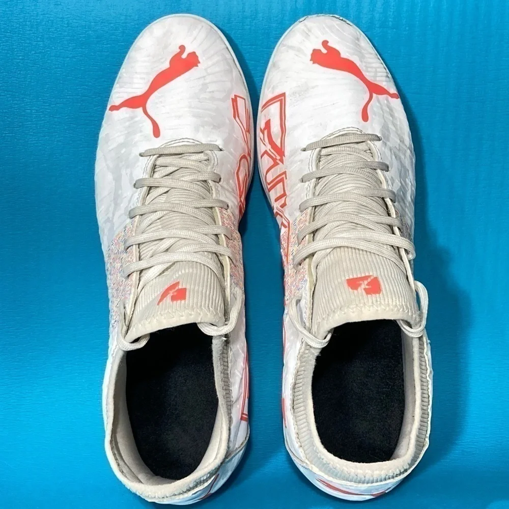 Puma Mens Future TT Soccer Cleats White/Orange 106392-03 Athletic Shoes Sz 10.5